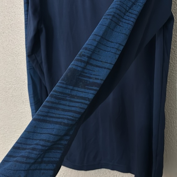 Mens NFL Seattle Seahawks Quarter Zip Shirt, Medium, Blue - Picture 3 of 5